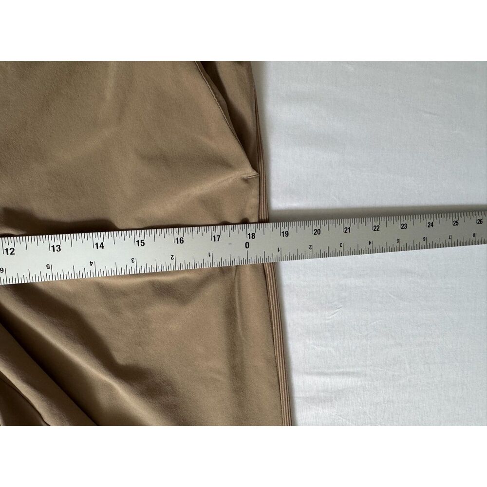 Athleta Brooklyn Ankle Pant | Tan Ribbed Side Panel | Size 6P - Picture 8 of 8